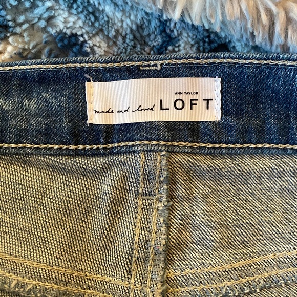 Ann Taylor Loft Shorts - Picture 3 of 4